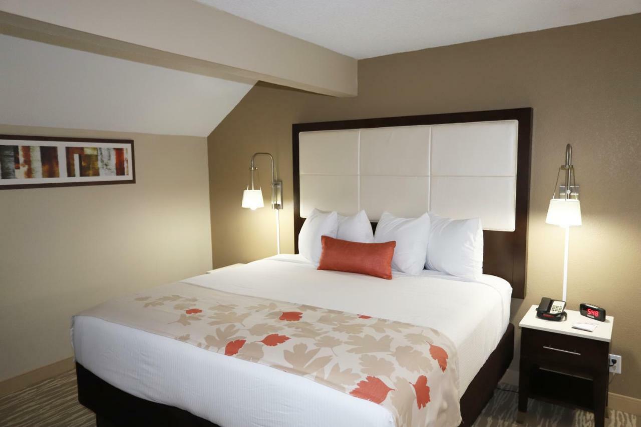 Hawthorn Suites By Wyndham Detroit Southfield Eksteriør bilde