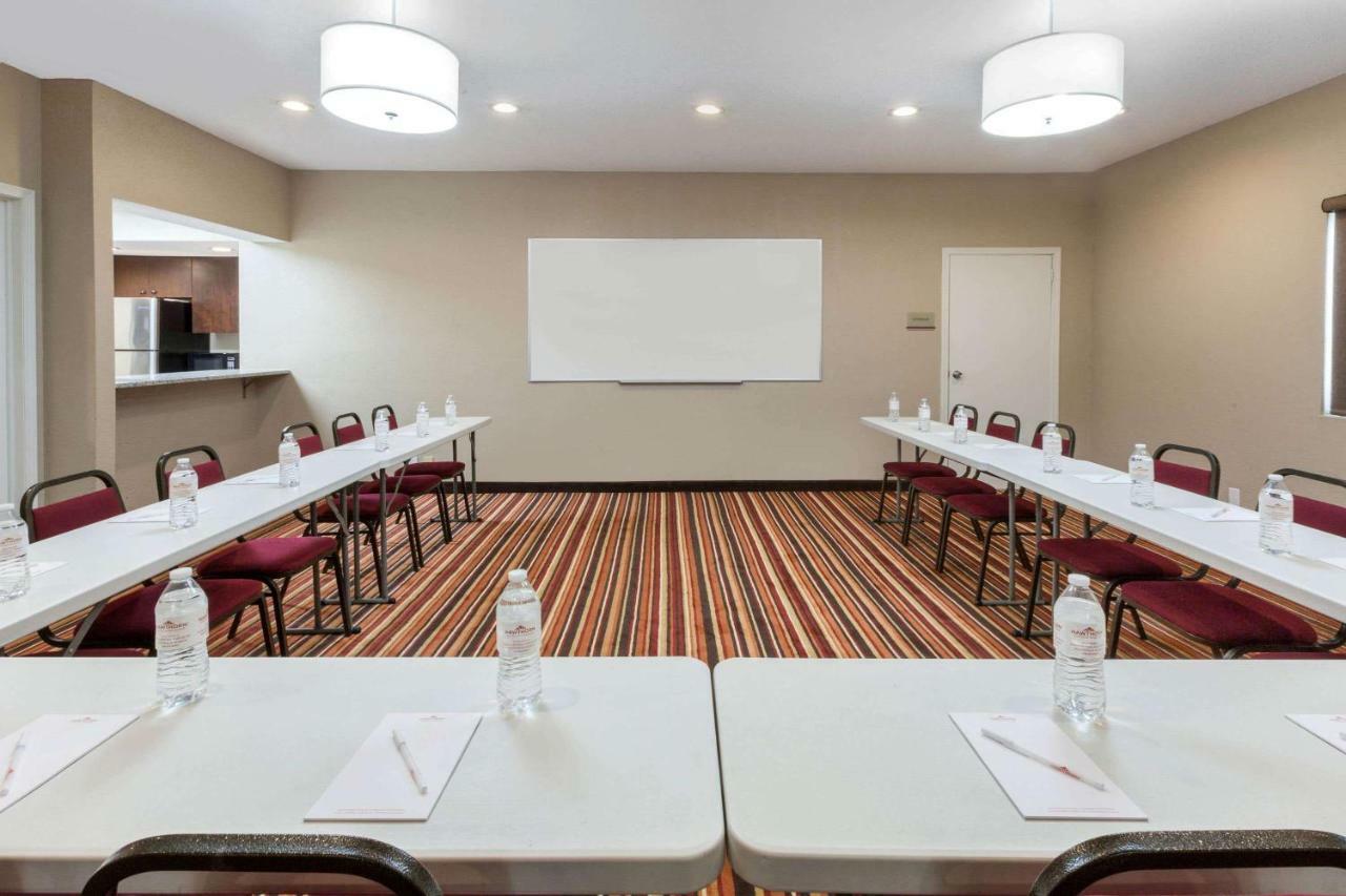 Hawthorn Suites By Wyndham Detroit Southfield Eksteriør bilde